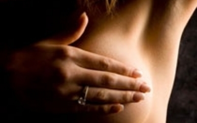 Acidet omega-3-yndyrore mbrojnë nga kanceri i gjirit