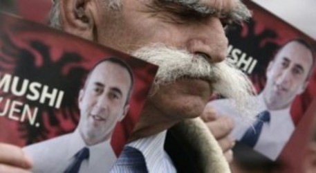 Kosovë, të gjithë kundër Lubonjës
