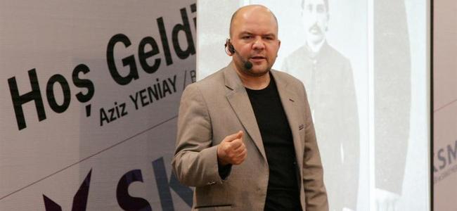Historiani turk shan e mallkon Skendërbeun në mes të Lezhës