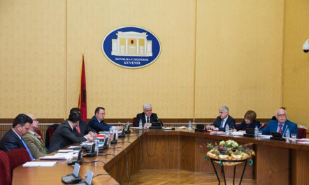 Komosioni për Reformën në Drejtësi miraton draftin pa opozitën