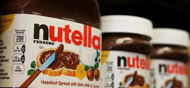 Nutella stimulon kancerin ? Italianët e heqin nga supermarketët