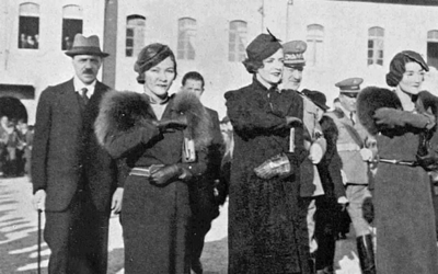 Foto e rrallë/ Motrat e Mbretit Zog në Shkodër, fushatë për emancipimin e grave