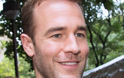 James William Van Der Beek