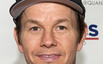 Mark Robert Michael Wahlberg